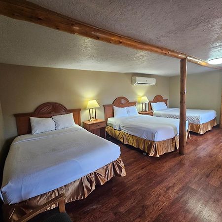 Redrock Country Inn Канаб Экстерьер фото