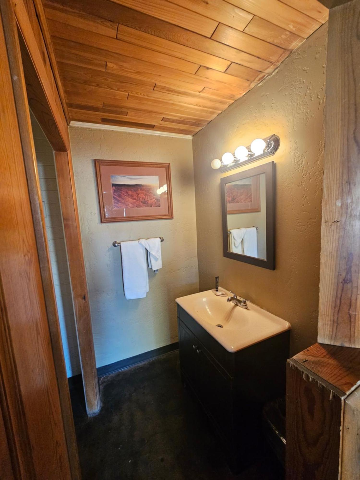 Redrock Country Inn Канаб Экстерьер фото