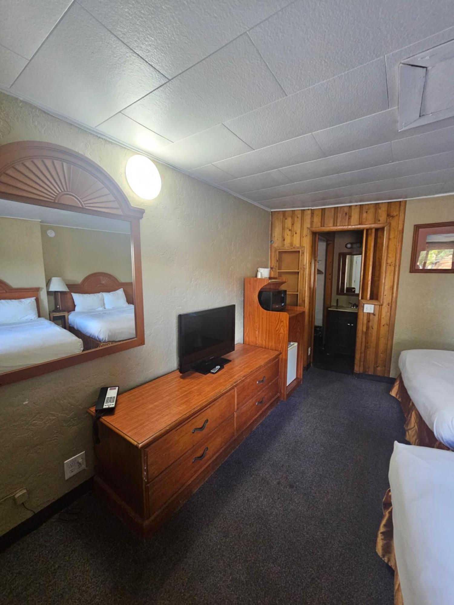 Redrock Country Inn Канаб Экстерьер фото